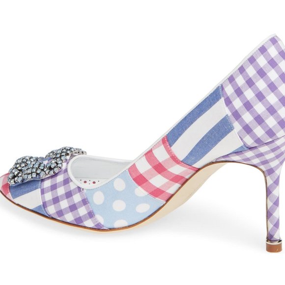 NEW MANOLO BLAHNIK Hangisi Patch Embellished Heeled Pumps - Picture 9 of 13